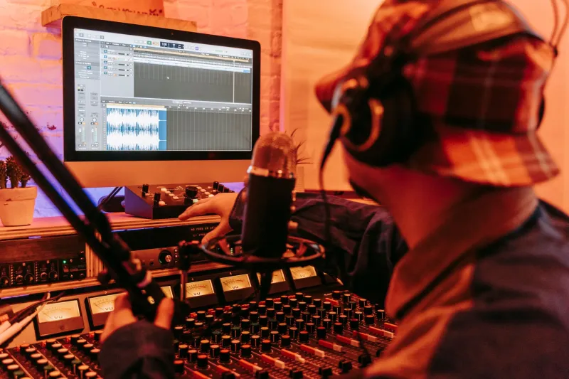 Why Bedroom Producers Are Packing Up and Moving to the Middle of Nowhere (Specifically, Benkovac)